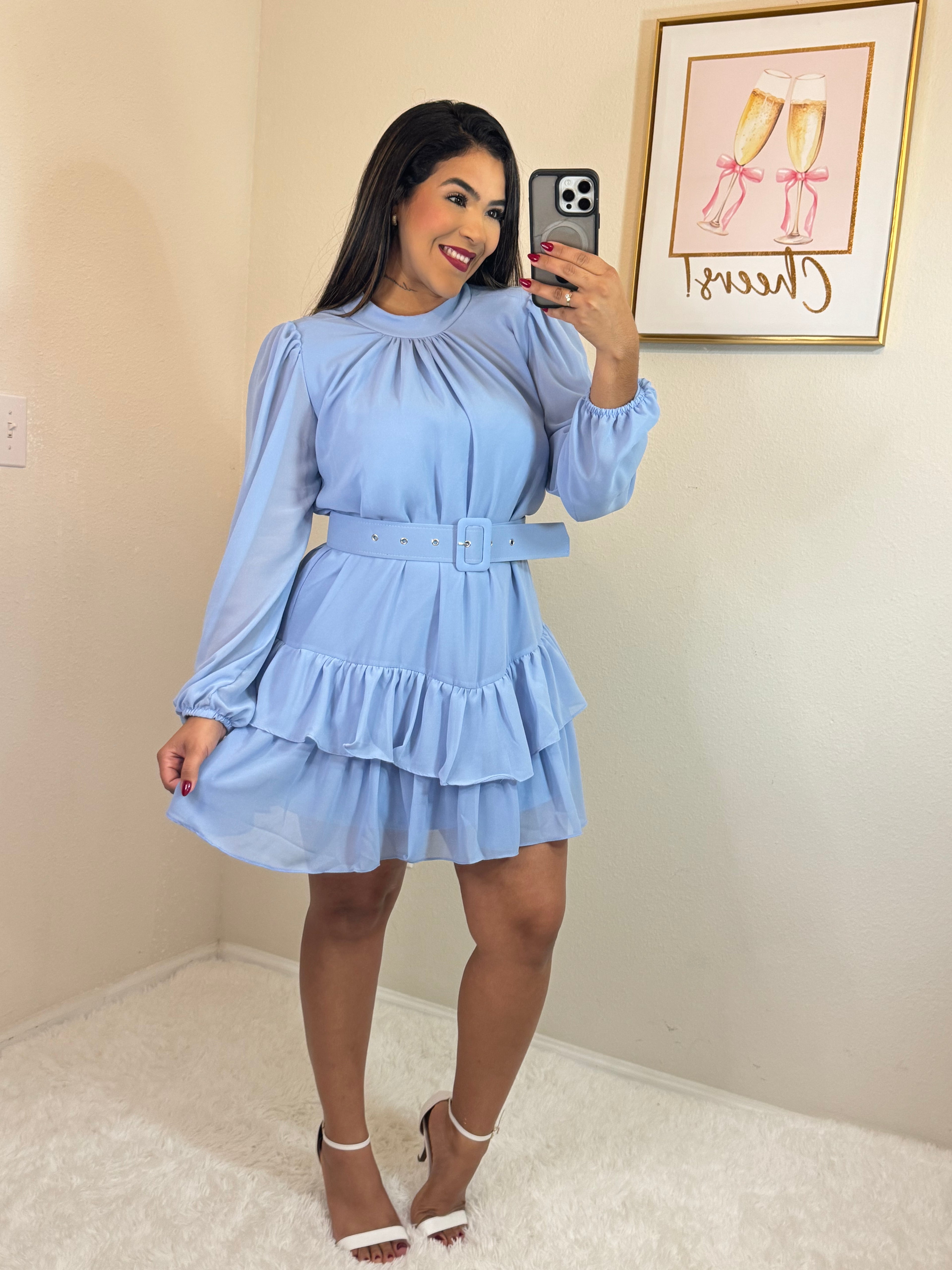 Vestido fluido com cinto